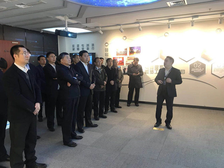 陝煤集團黨委書(shū)記、董事(shì)長(cháng)楊照(zhào)乾考察悅達網科(kē)旗下(xià)悅達數(shù)夢公司